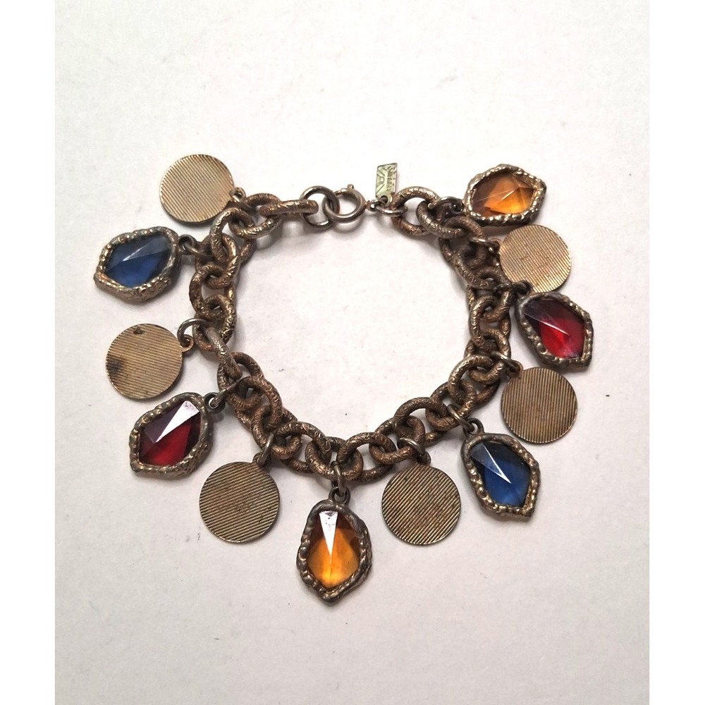 VTG Signed Emmons Brushed Goldtone Bracelet multi-colored Stones Disc Charms 7"